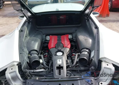 2017 Ferrari 488 Gtb z USA, uszkodzony, nr VIN ZFF79ALA2H0224625